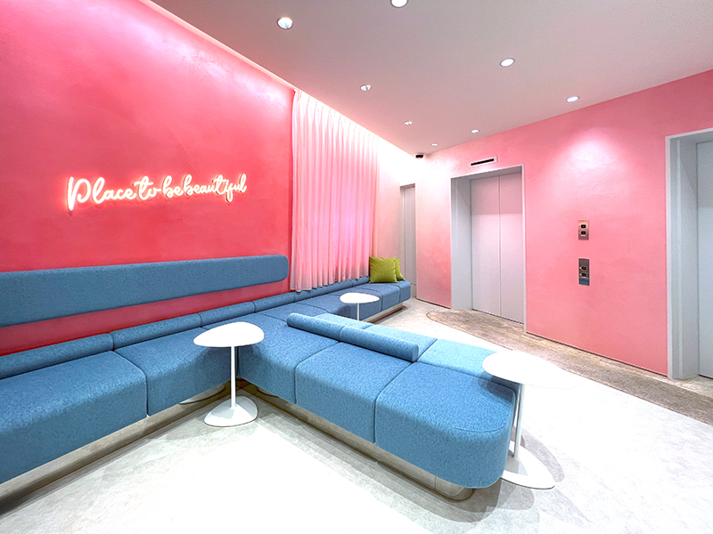 フレイアクリニック新宿院のウェイティングスペース