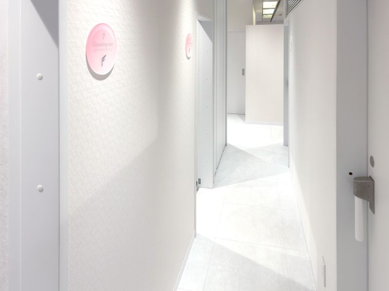 フレイアクリニック大阪梅田院の廊下
